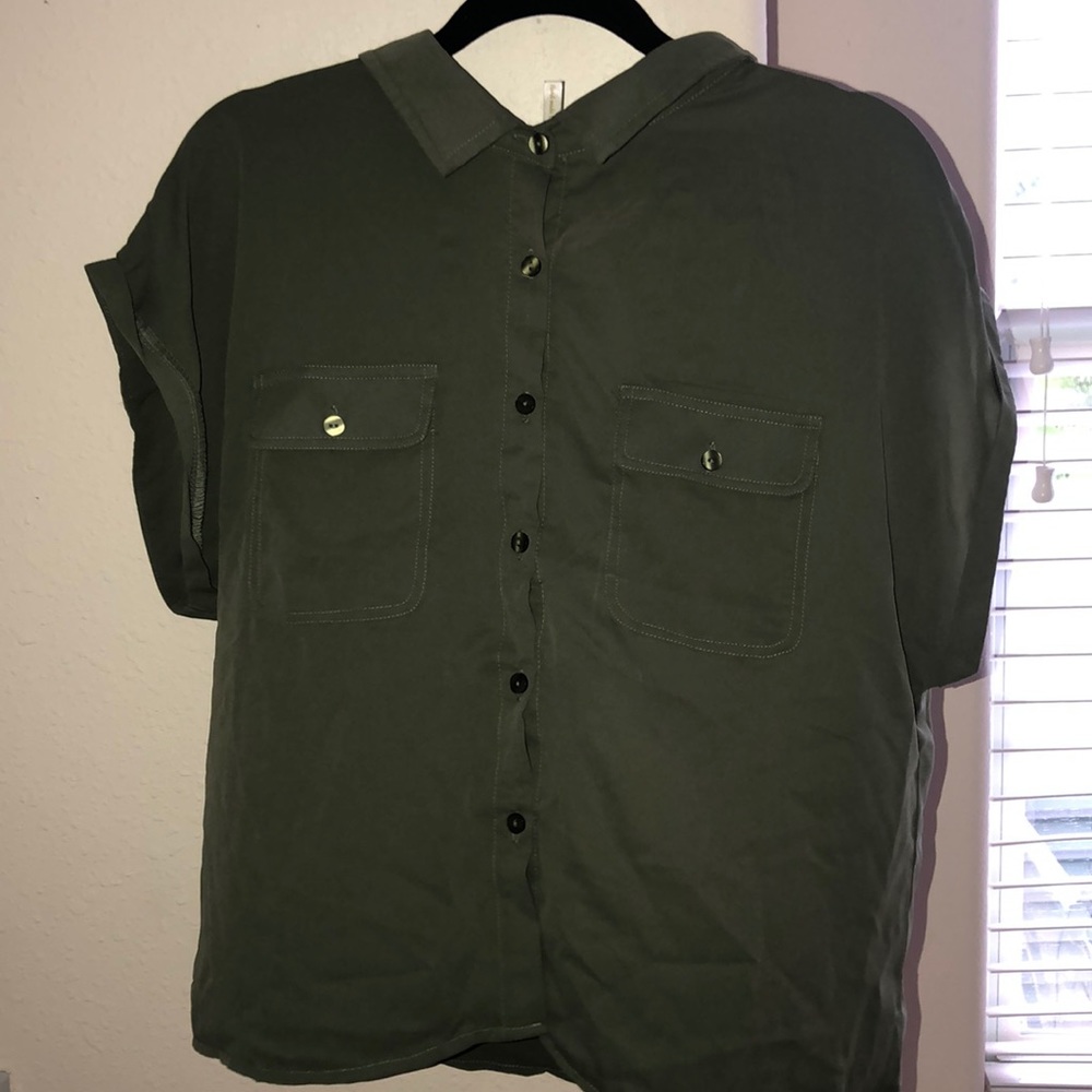 Olive green button down short sleeve tee